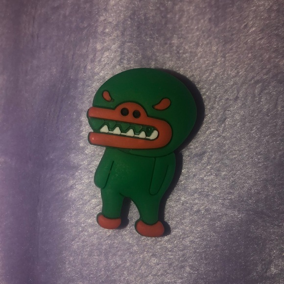 🌈 Croc Jibbitz - Picture 3 of 5